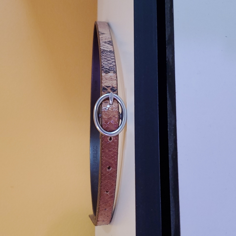 Banana Republic belt